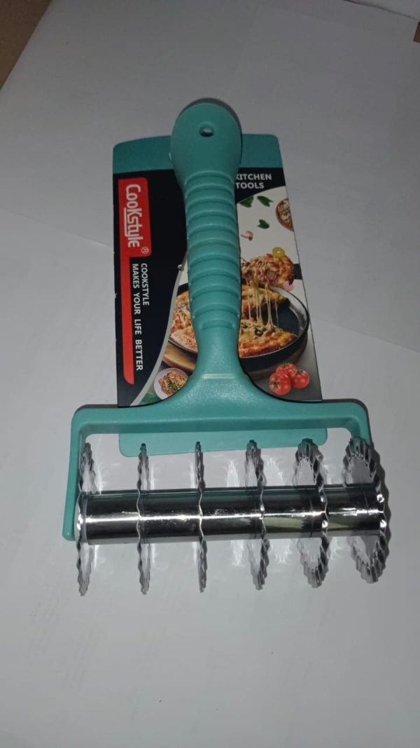 Pastry and Pizza Cutter