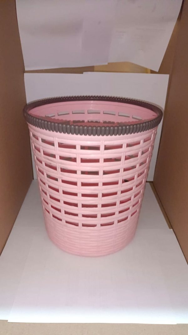 Multipurpose Bin with bag gripper